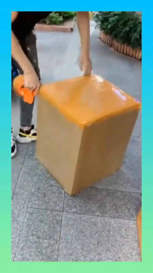 手速超快卻月入兩千 打包師傅背后的堅守與抉擇